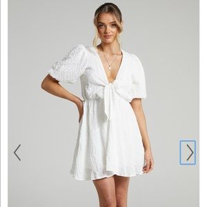 NWT ROSALEI PUFF SLEEVE TIE FRONT MINI DRESS